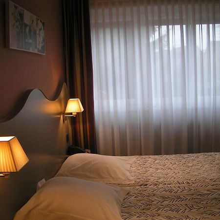 Au Soleil, Hotel Restaurant & Spa Valff エクステリア 写真
