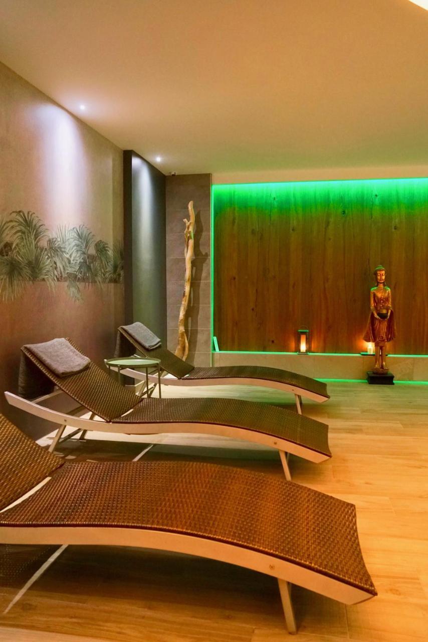 Au Soleil, Hotel Restaurant & Spa Valff エクステリア 写真